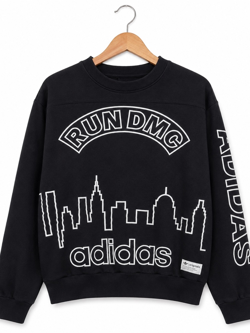 Graphic Men’s RUN DMC Adidas Sweatshirt 1982 graphic cool rap collector